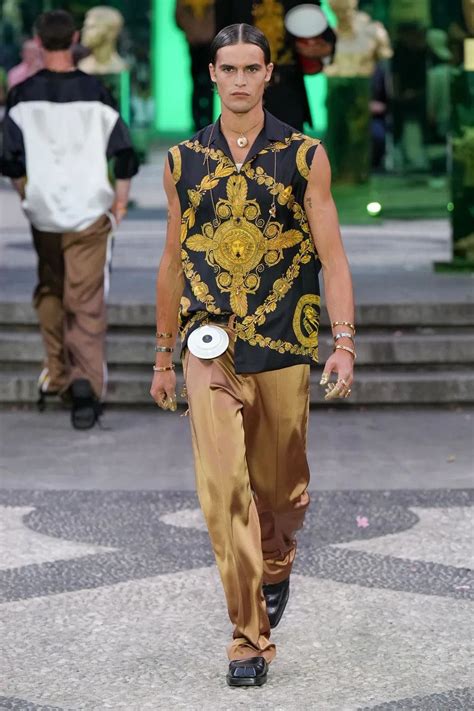 versace mens runway 2016|vintage Versace runway.